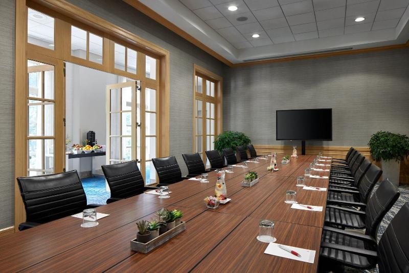 Westfields Marriott Washington Dulles image