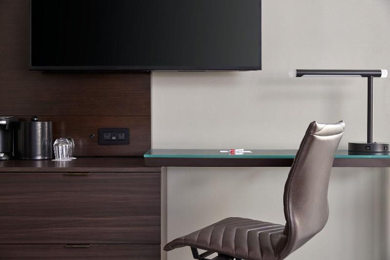 Westfields Marriott Washington Dulles image