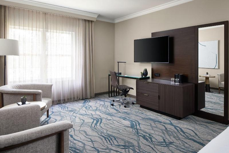 Westfields Marriott Washington Dulles image