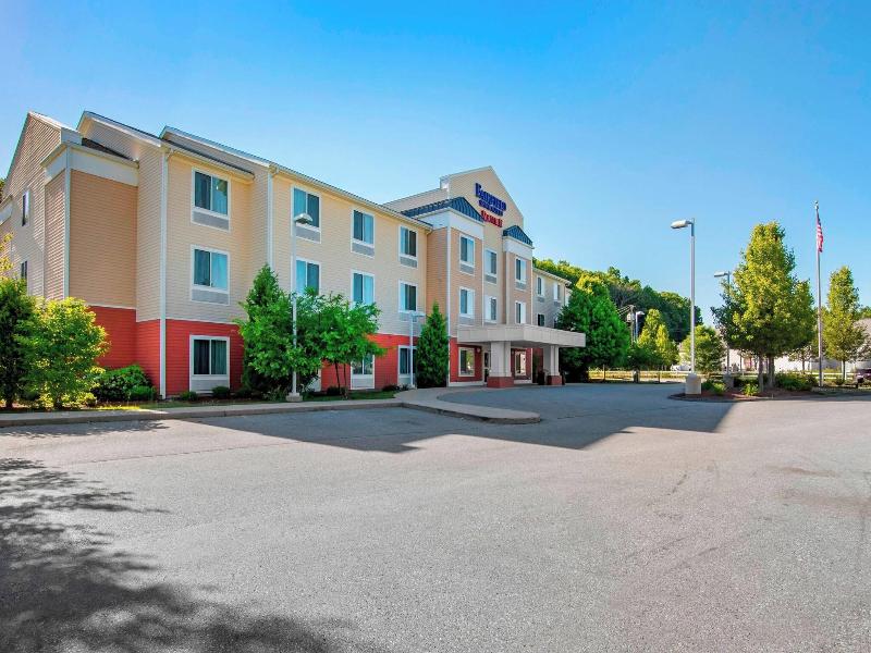 Fairfield Inn & Suites Hooksett image