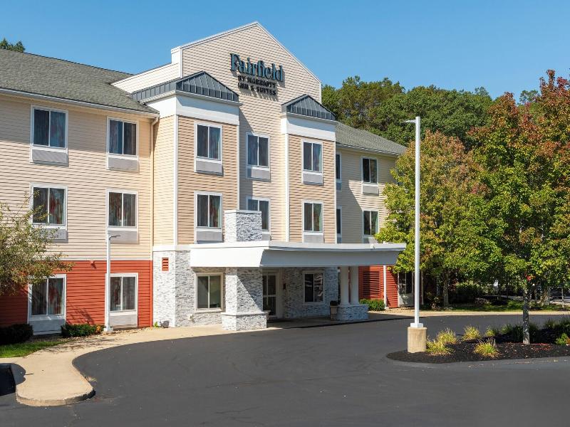 Fairfield Inn & Suites Hooksett image