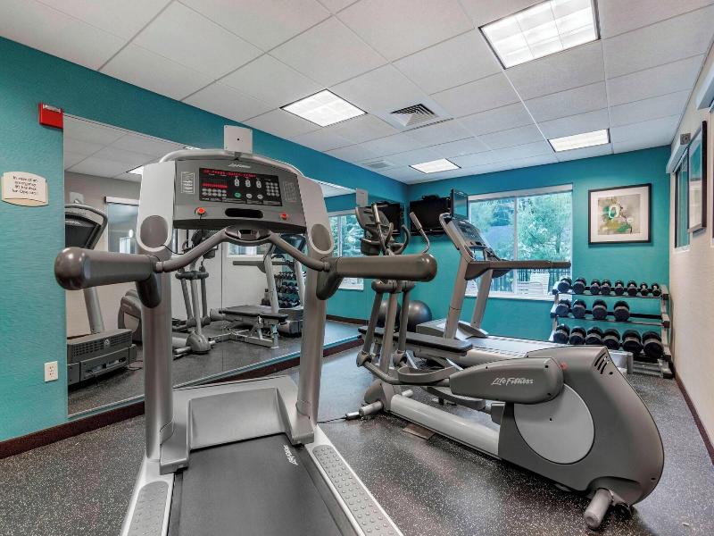 Fairfield Inn & Suites Hooksett image