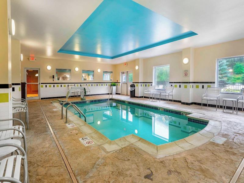 Fairfield Inn & Suites Hooksett image
