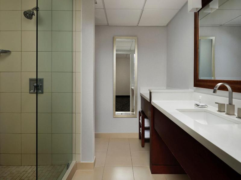 Minneapolis Marriott Northwest image