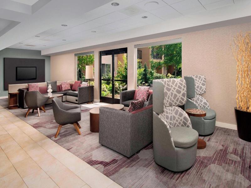 Courtyard Portland Hillsboro image