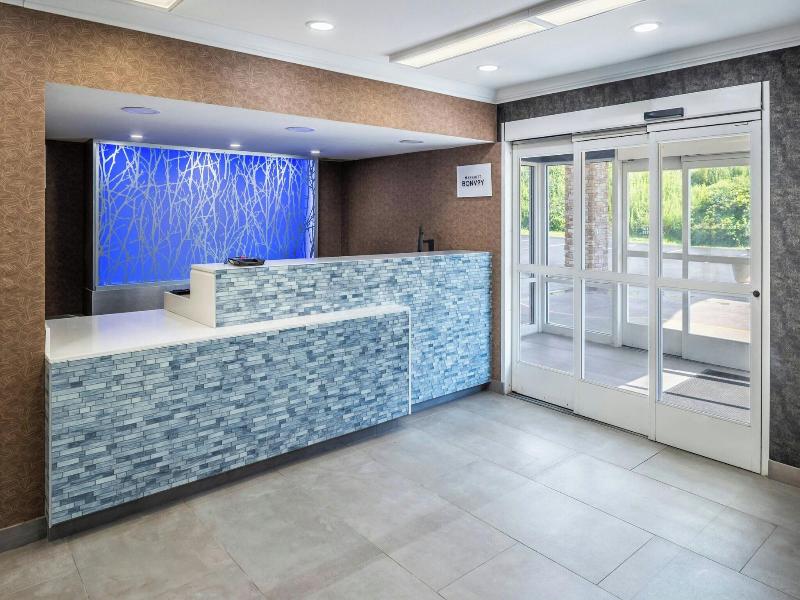 Fairfield Inn & Suites Butler image