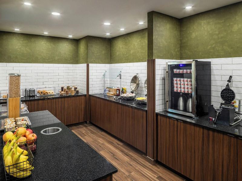 Fairfield Inn & Suites Butler image