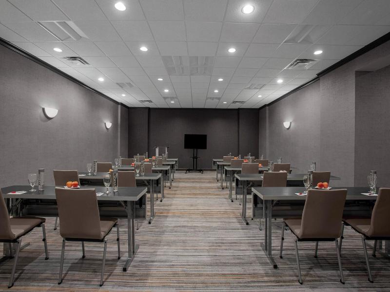 Pittsburgh Marriott North image