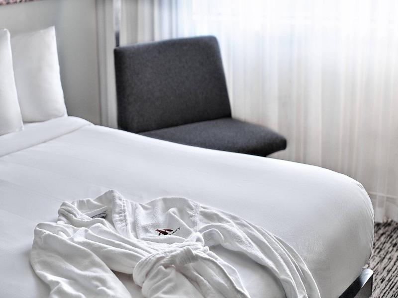 Pittsburgh Marriott North image