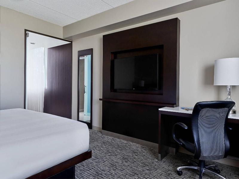 Pittsburgh Marriott North image