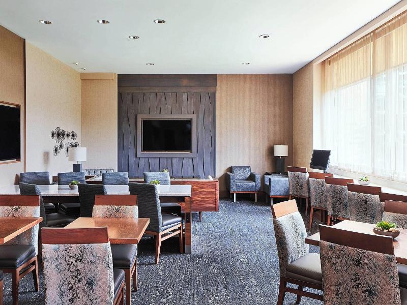 Pittsburgh Marriott North image