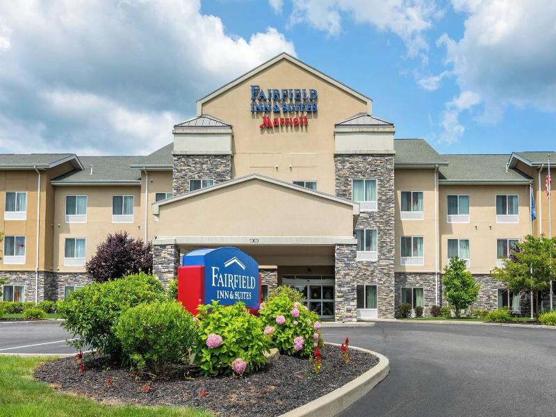 Fairfield Inn & Suites Slippery Rock image