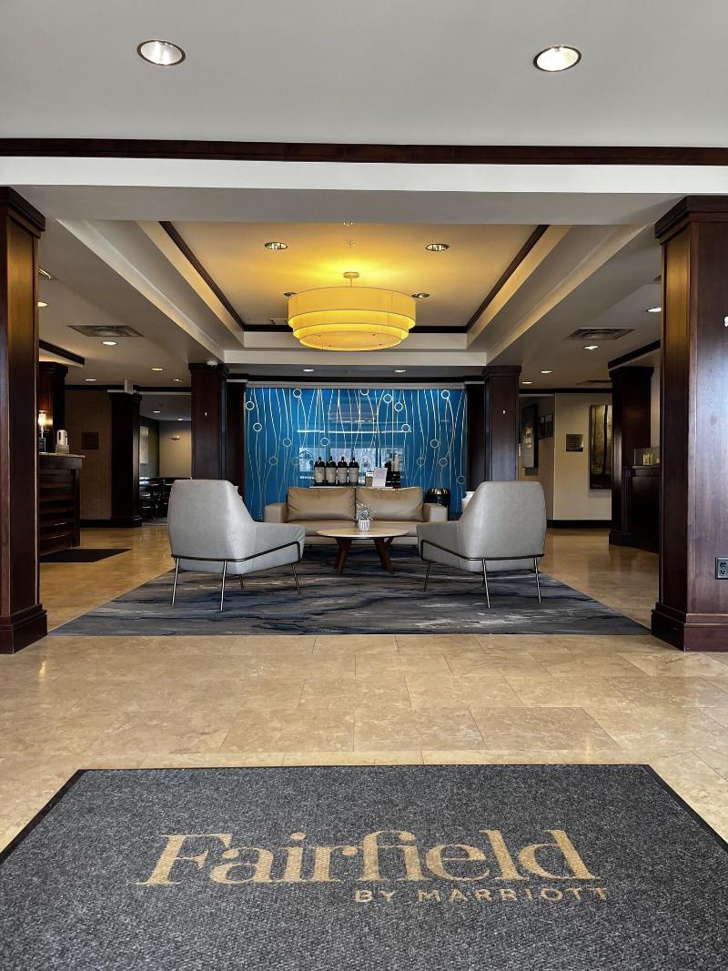 Fairfield Inn & Suites Slippery Rock image