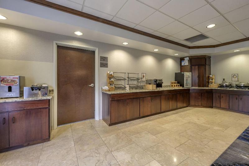 Fairfield Inn & Suites Slippery Rock image