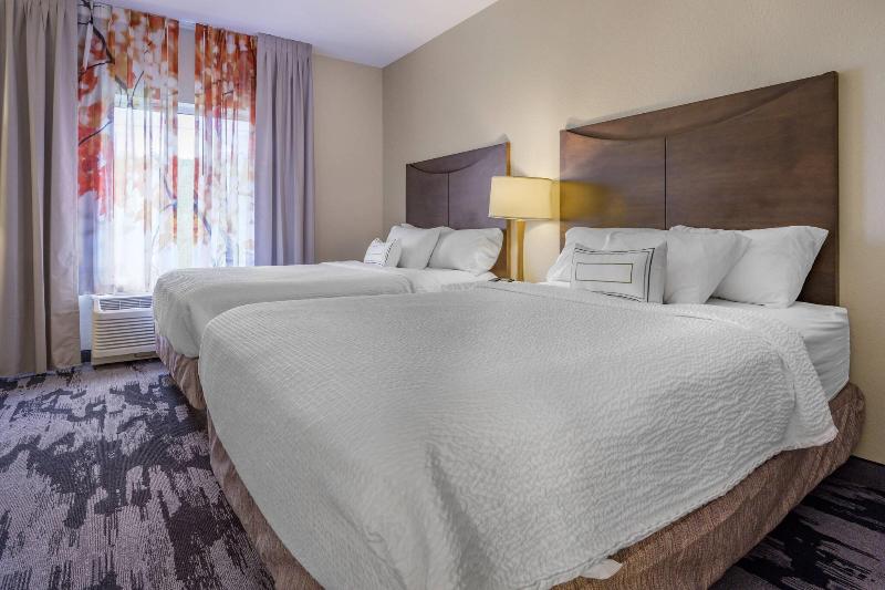 Fairfield Inn & Suites Slippery Rock image