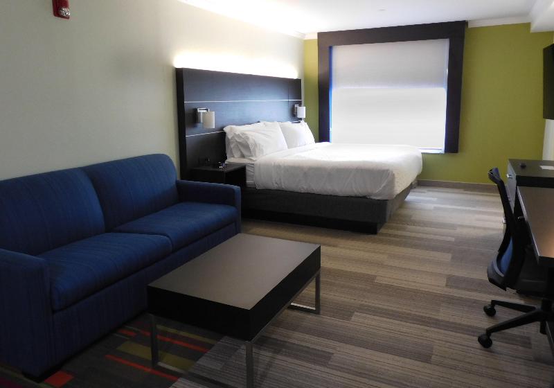 Holiday Inn Express Coventry S - West Warwick Area photo 24