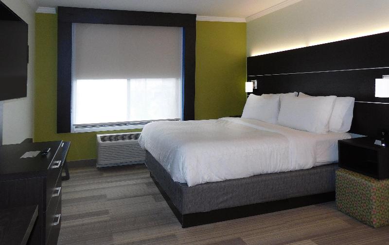 Holiday Inn Express Coventry S - West Warwick Area photo 15