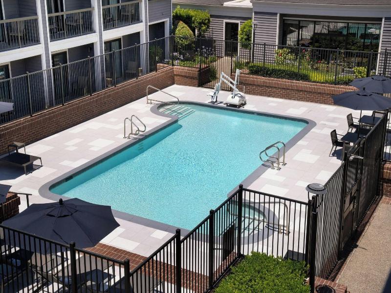 Courtyard San Francisco Larkspur Landing/Marin Cou image