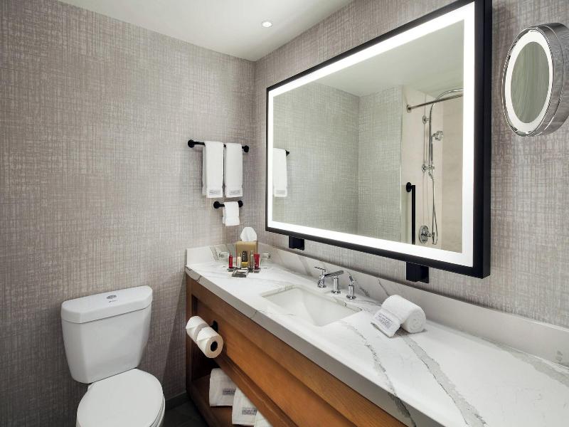 Laguna Cliffs Marriott Resort & Spa image
