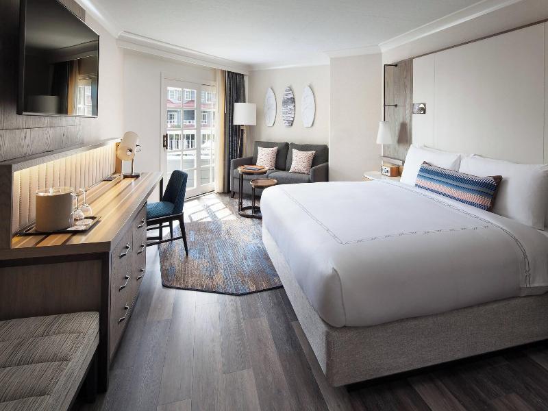 Laguna Cliffs Marriott Resort & Spa image