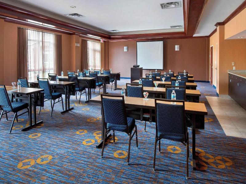 Courtyard Basking Ridge image