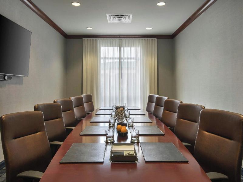 Courtyard Basking Ridge image