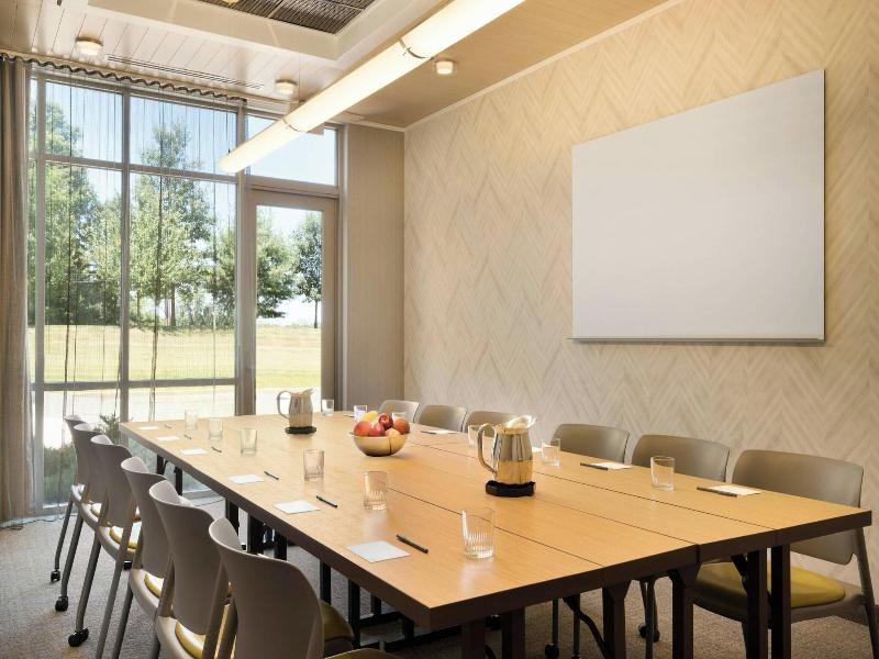 Springhill Suites Ewing Princeton South image