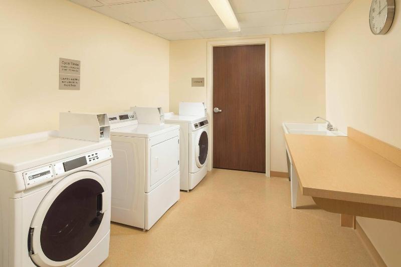 Fairfield Inn & Suites Knoxville West image