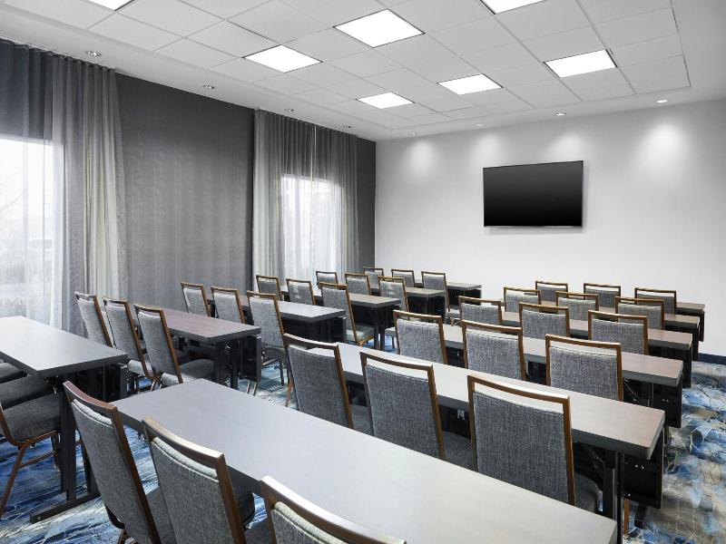 Fairfield Inn & Suites Knoxville West — photo 34