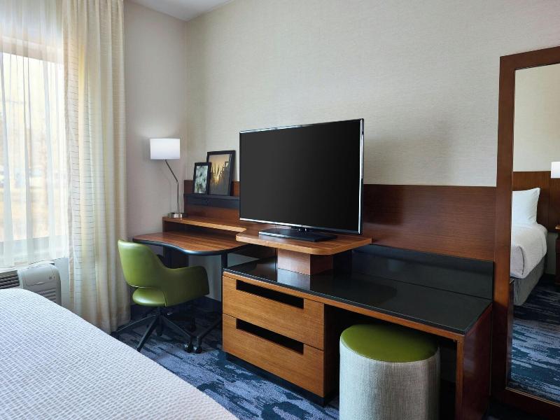 Fairfield Inn & Suites Knoxville West image