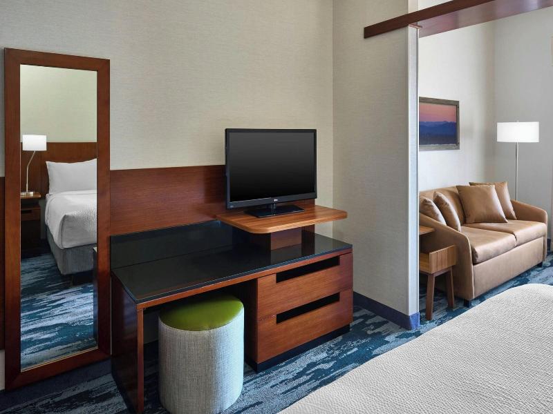 Fairfield Inn & Suites Knoxville West image