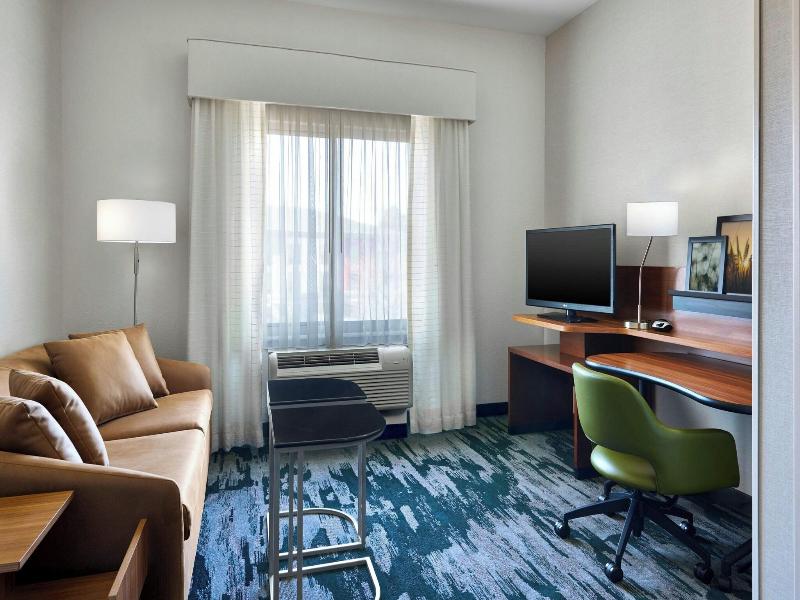 Fairfield Inn & Suites Knoxville West image