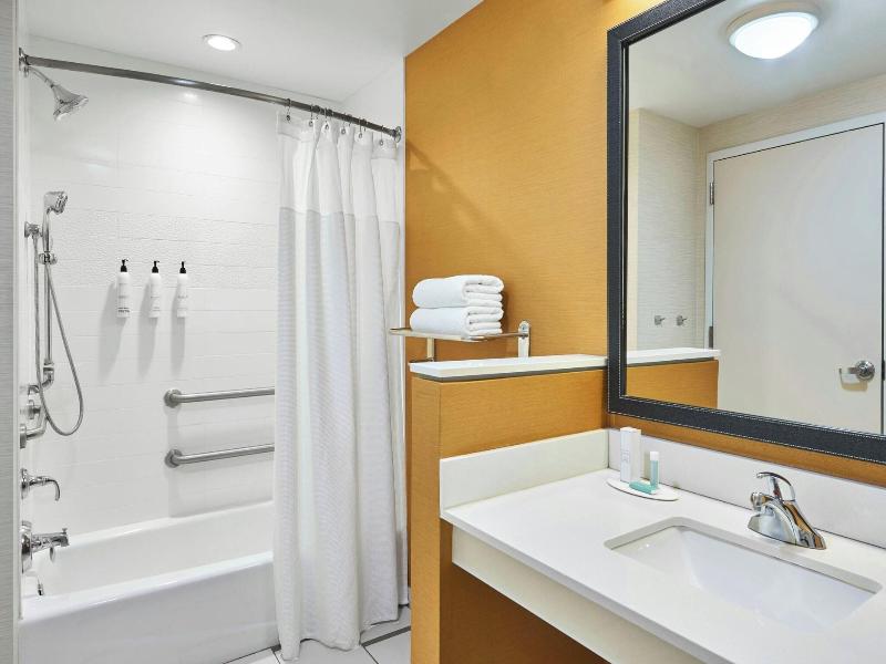 Fairfield Inn & Suites Knoxville West image