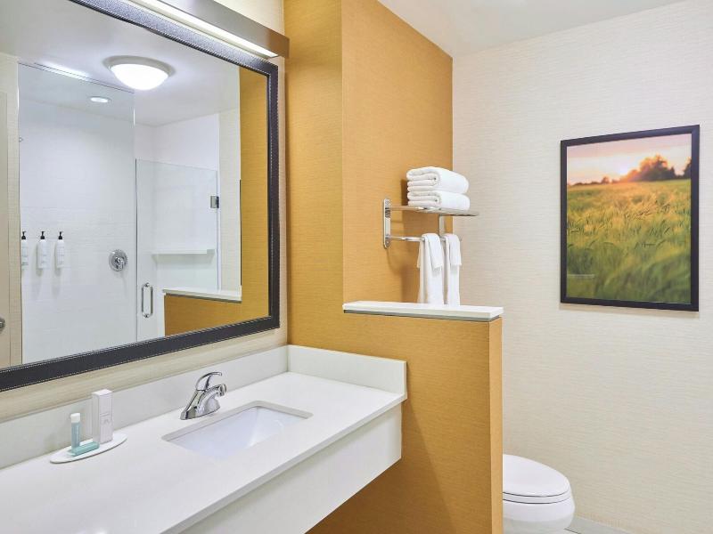 Fairfield Inn & Suites Knoxville West image