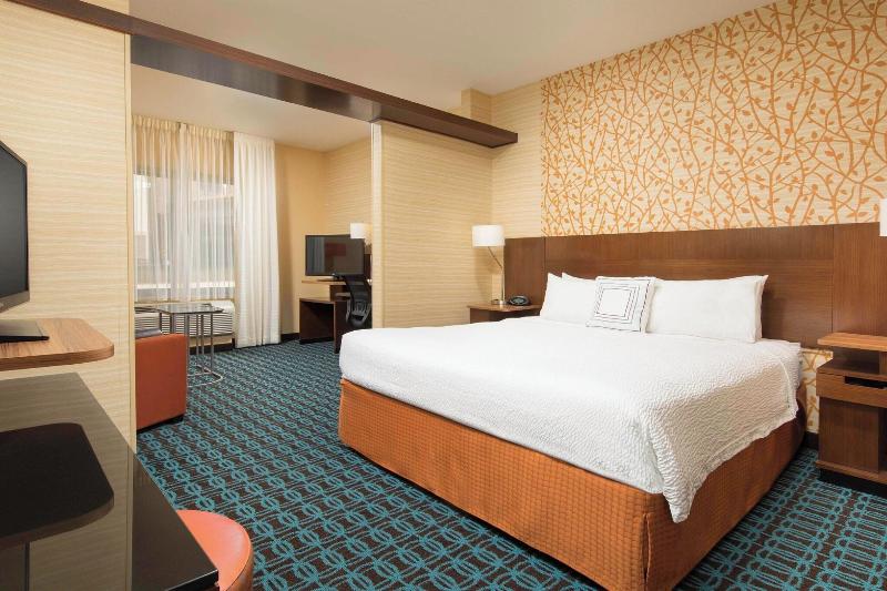Fairfield Inn & Suites Knoxville West image