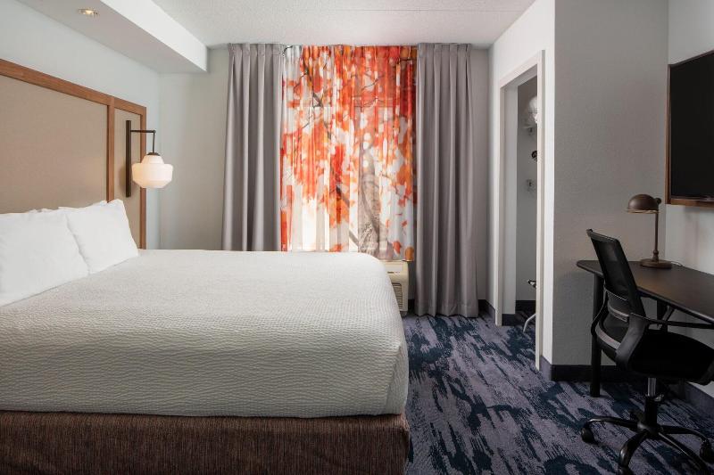 Fairfield Inn & Suites Fort Walton Beach-Eglin AFB image