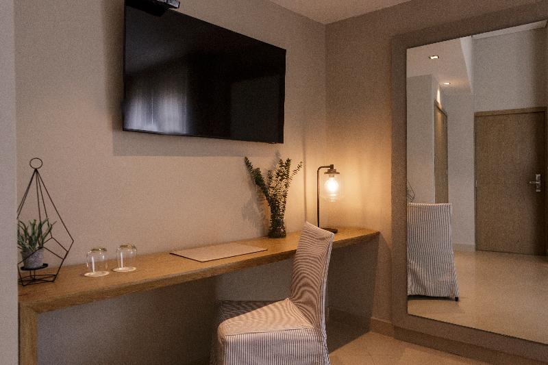 Hotel Santa Cecilia Bed & Breakfast image