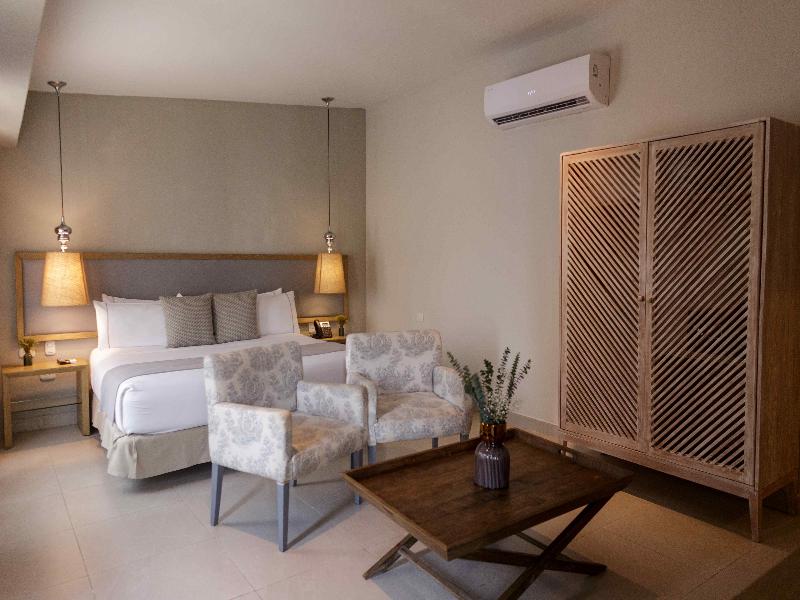 Hotel Santa Cecilia Bed & Breakfast image