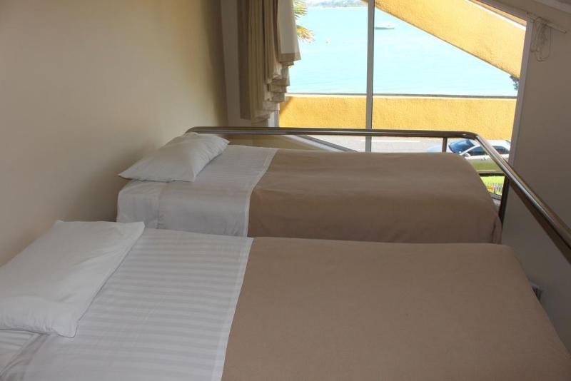 Bucklands Beach Waterfront Motel  Resort