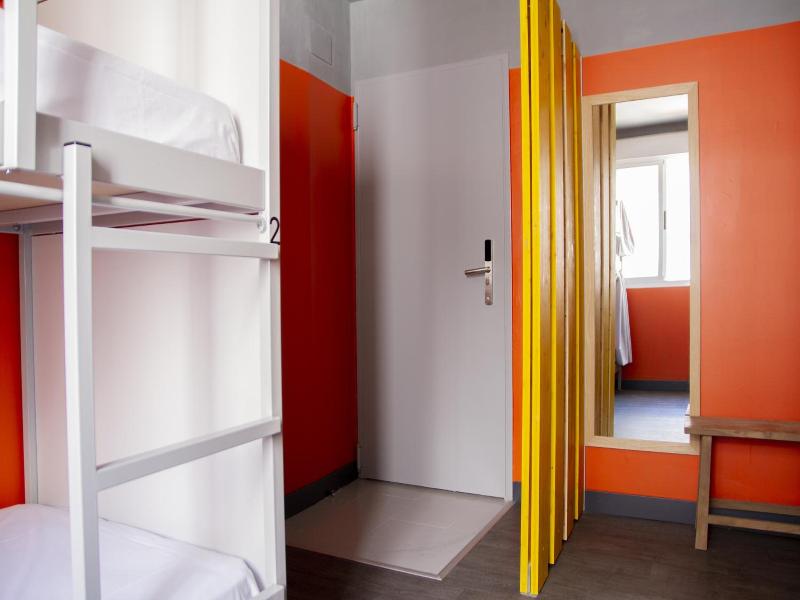 room00 Valencia Hostel image