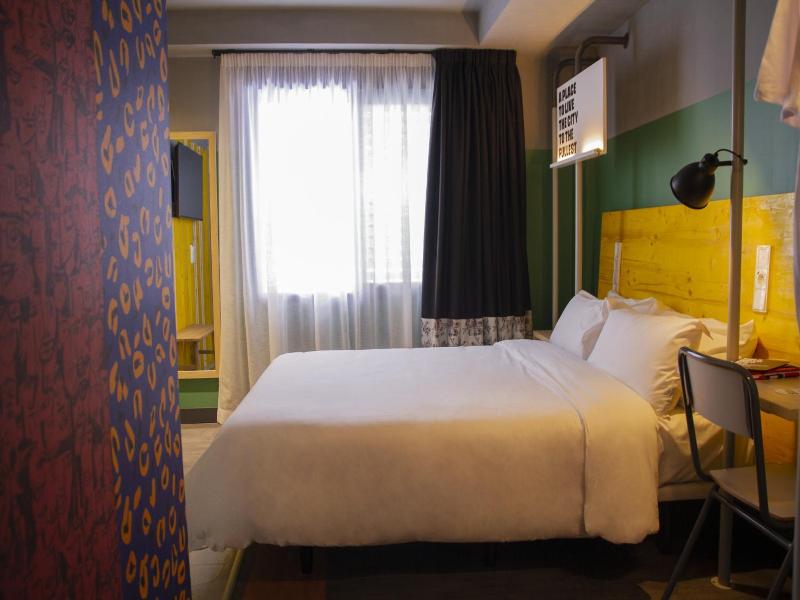 room00 Valencia Hostel image