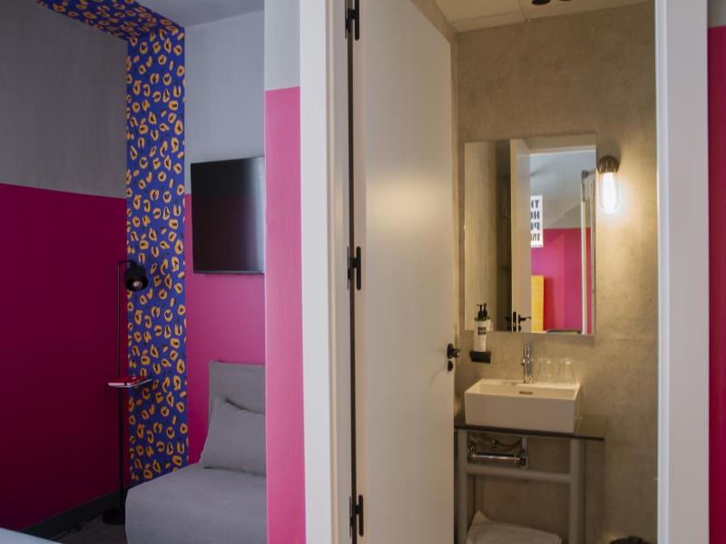 room00 Valencia Hostel image