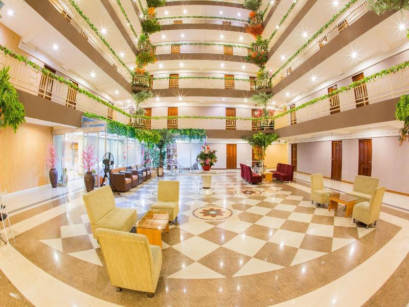 Three Seasons Place Hotel Bangkok image
