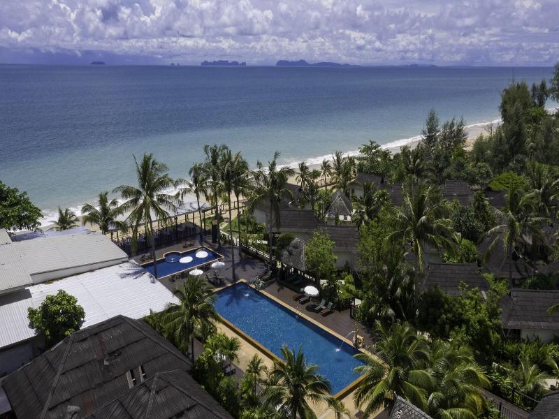 Nakara Longbeach Resort