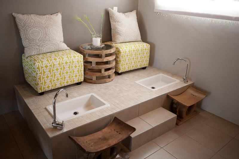 Askari Game Lodge and Spa image