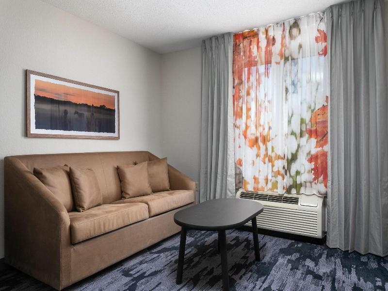 Fairfield Inn &Suites Chattanooga South/East Ridge image