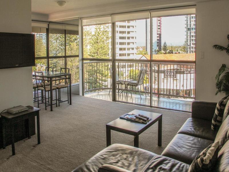 De Ville Apartments image