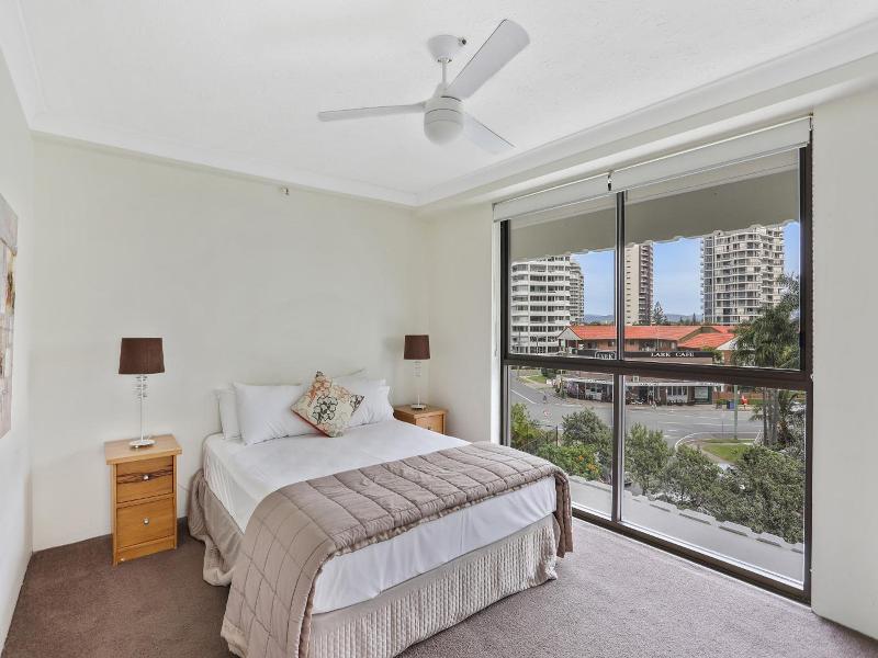De Ville Apartments image