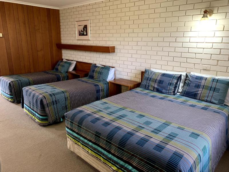Kingswood Motel  Apartments