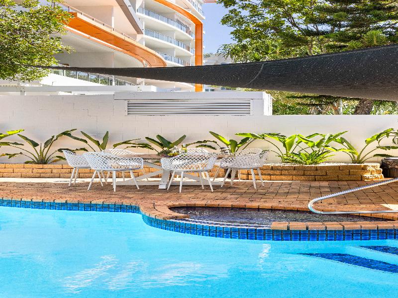 Bayview Beach Holiday Apartments image